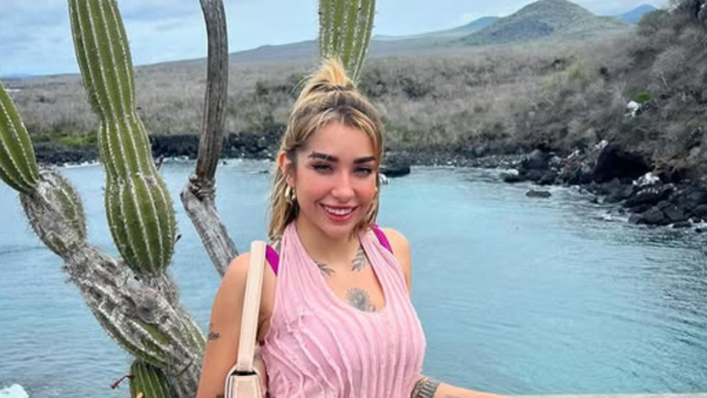 María Becerra viajó al paraíso ecuatoriano.