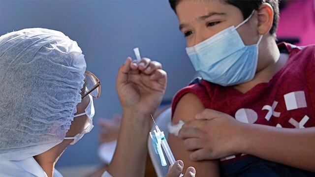 Pérez sumó 73 nuevos casos de coronavirus (AP Foto/Eraldo Peres)