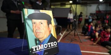 Carlos Timoteo Griguol tuvo su homenaje con la presentación del libro dedicado a su memoria.