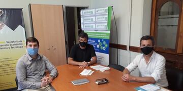 Ing. Matías Fhurer se reunió en su despacho con el Director Provincial de Agricultura, Manuel Martín y el Director de Cereales y Oleaginosas, Daniel Adrogué