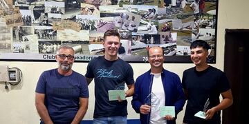 Obtuvieron su brevet de Piloto de Planeador Matias Albera, de Cañada Rosquín; Diego Tenuta, de San Jorge y Alejo De Bernardo, de El Trébol.