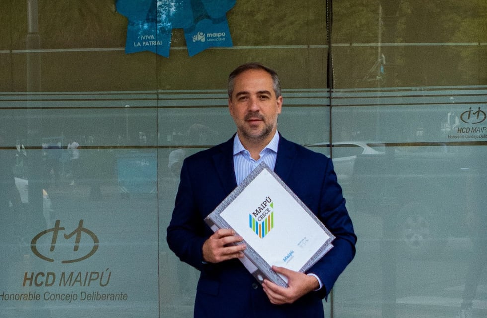 “No puedo avalar que usurpen la línea de sucesión”, sostuvo el Intendente de Maipú