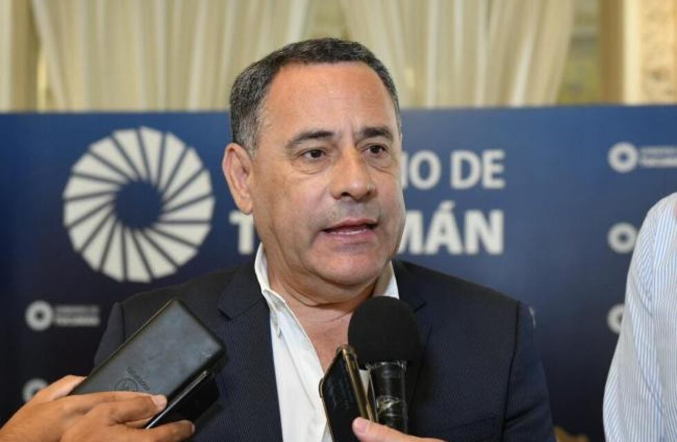 El gobierno provincial convocará para febrero a los gremios para abrir negociaciones paritarias