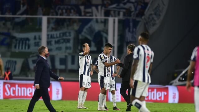 El DT Ángel Hoyos y su noche en Talleres vs. San Lorenzo (Facundo Luque / La Voz).