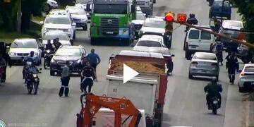 El enfrentamiento se inició en una parrilla y luego se trasladó a las calles.