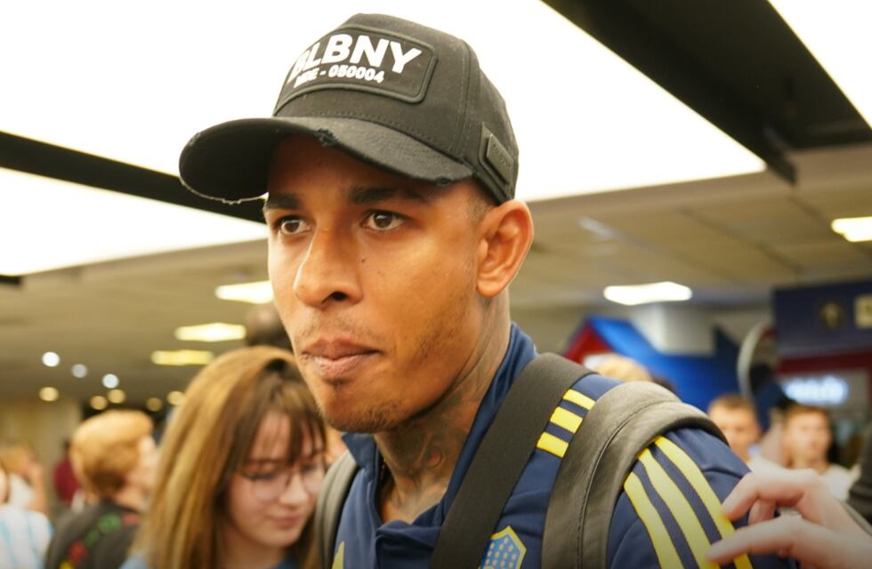 Sebastián Villa se entrenó con otro club, publicó un mensaje en sus redes y enfureció al Mundo Boca: “Esperando mi momento”