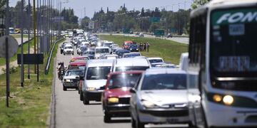 Congestión en época turística y fines de semana largos.