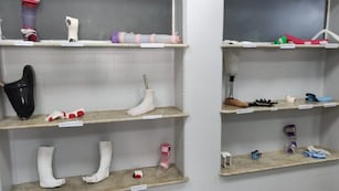 El taller repara prótesis donadas y produce nuevas piezas que mejorar la calidad de vida de las personas con discapacidad.