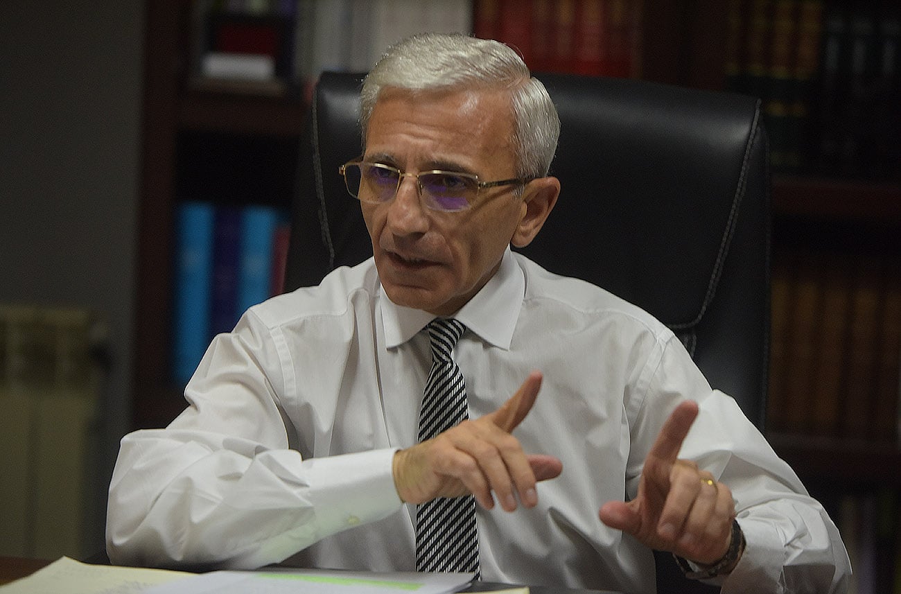 Carlos Nayi abogado . (José Gabriel Hernández / La Voz)