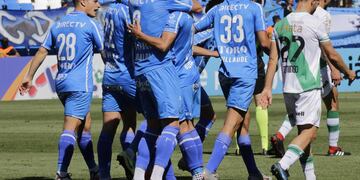 El Tomba del cordobés Diego Flores volvió a la victoria tras la caída en la jornada pasada ante Boca. (@ClubGodoyCruz)