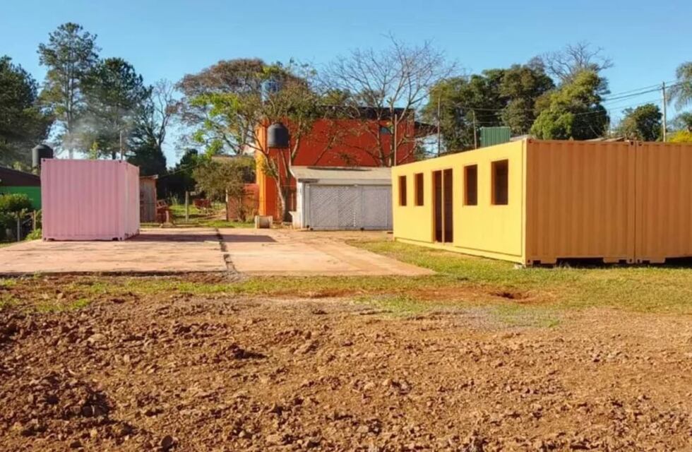 Avanza la reconstrucción de una Escuela consumida por el fuego en San Antonio