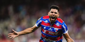 Silvio Romero marcó el 1 a 0 de Fortaleza sobre Estudiantes por la Copa Libertadores.