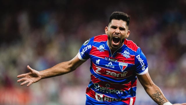 Silvio Romero marcó el 1 a 0 de Fortaleza sobre Estudiantes por la Copa Libertadores.