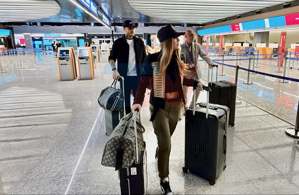 La atrevida foto de Mauro Icardi y la China Suárez en su regreso a Turquía