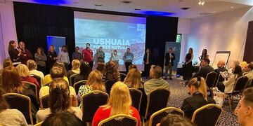 Turismo de Ushuaia continúa la campaña de promoción del invierno 2023