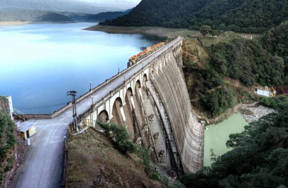 El dique Escaba aumentó su nivel y no se registraron nuevos desbordes