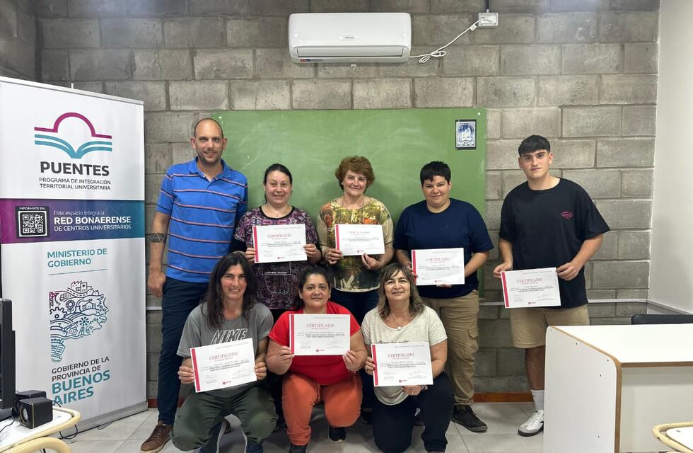 Chaves: Finalizó el Curso de Estrategias Integrales para la Creación y Gestión de Marcas Digitales en el Centro Educativo