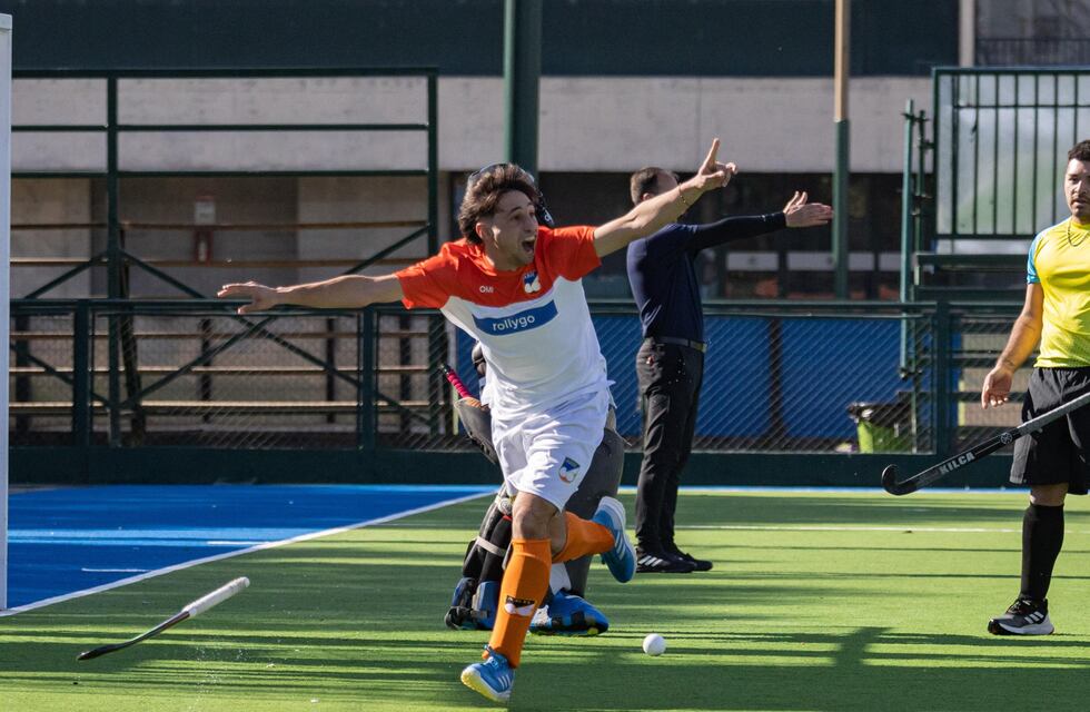 Hockey: con otro gol del puntaltense Juanfra Ordieres, Bahía es semifinalista