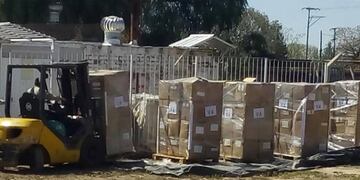 Los productos decomisados y vencidos fueron enviados a una operadora habilitada para su destrucción en la provincia de Santa Fé. Gobierno de Mendoza