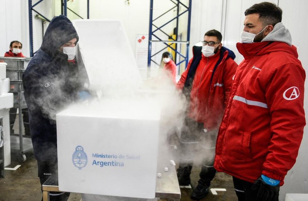 El Ministerio de Salud distribuye 395.850 dosis de Sputnik V en todo el país