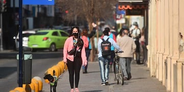El sábado se presenta cálido y húmedo, con desmejoramiento por la tarde noche.