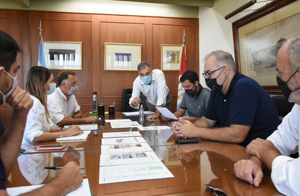 Municipio y CCIRR analizaron la obra de los canteros de Bv. Santa Fe