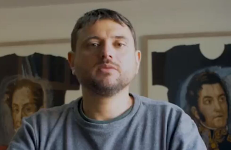 Tras el anuncio de Massa candidato a presidente, Grabois volvió a subirse a la carrera presidencial y busca las PASO