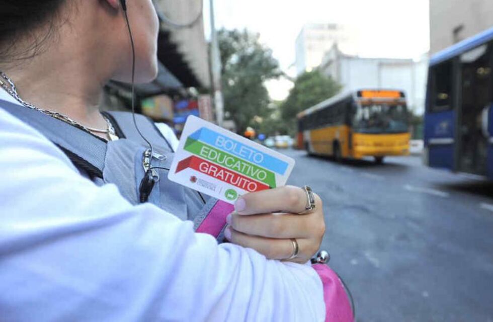 Córdoba: por un error en el Boleto Educativo, estudiantes y docentes viajan sin pasar la tarjeta