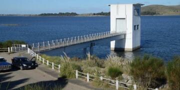 Anunciaron obras hídricas por 1.200 millones de pesos para Bahía Blanca y Punta Alta.