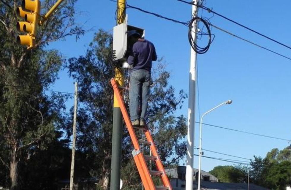 Evalúan colocar cámaras de seguridad con lectores de patente en Villa Carlos Paz