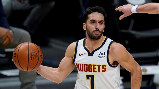 Facundo Campazzo, de los mejores pasadores de la NBA, listo para los cuartos de final. (La Voz).
