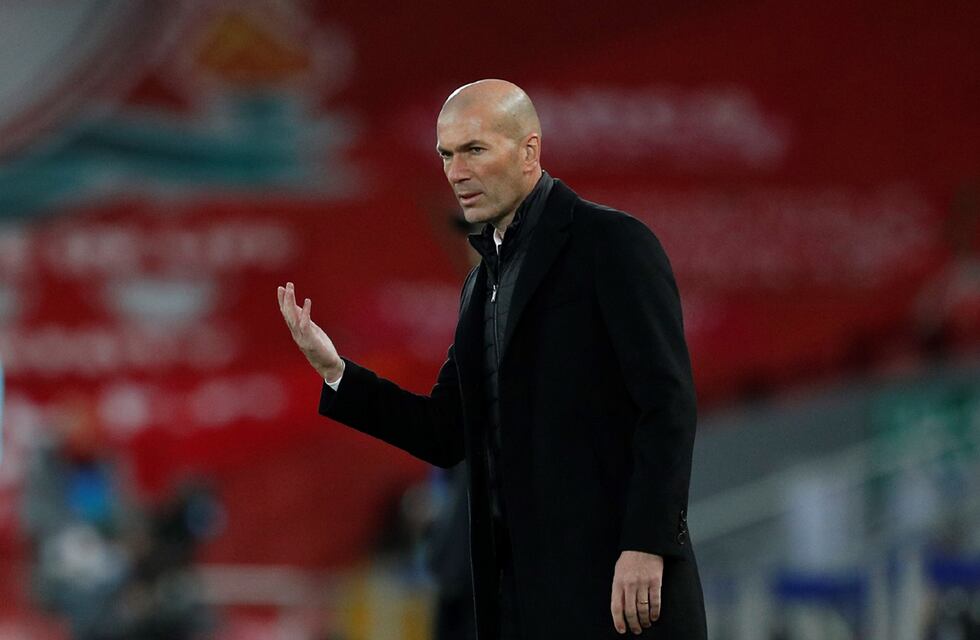 De Zidane a Pirlo: así está el picante mercado de pases de entrenadores en Europa