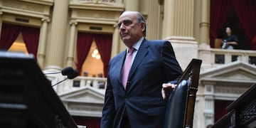 Francos va al Senado para brindar su informe en medio del impacto por la condena a Cristina Kirchner(Foto: HCDN)