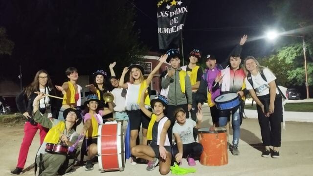 La Murga del Programa Envión de Tres Arroyos participó en los festejos de Carnaval de Cascallares
