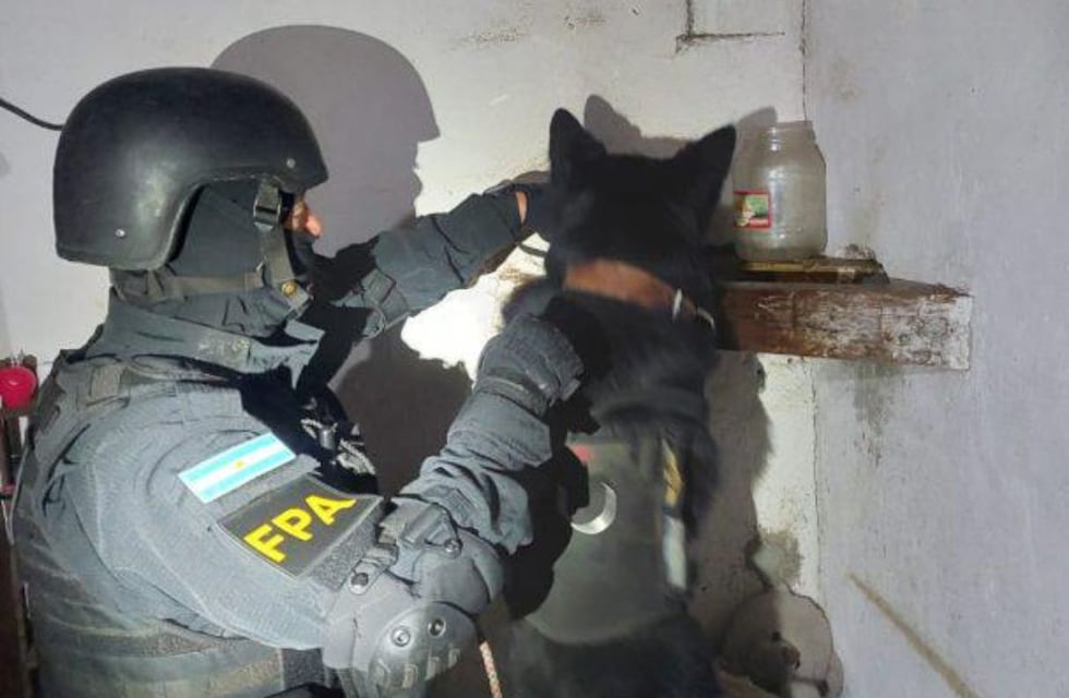 Detuvieron a una familia que usaba menores de edad para vender drogas en Córdoba