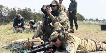 Adiestramiento de tiradores especiales de la Infantería en Base Baterías