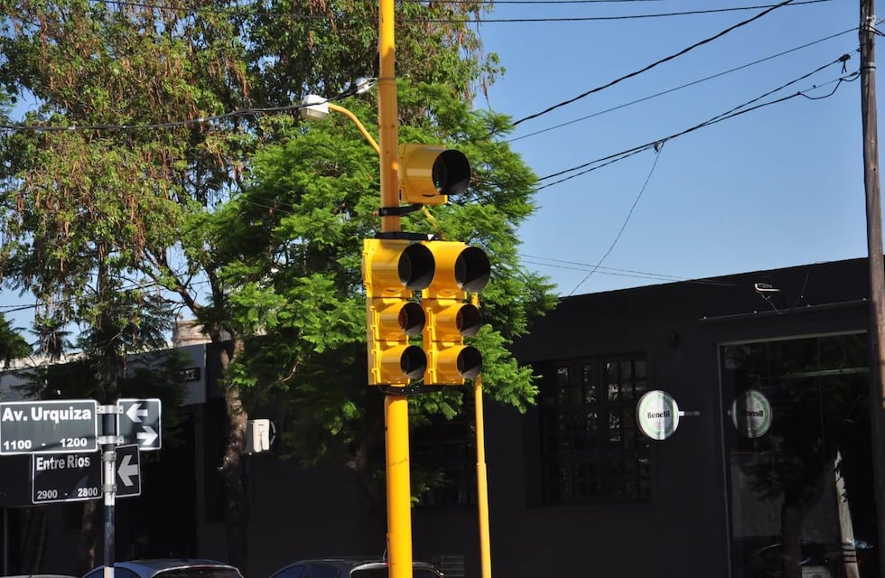 Dónde están los “semáforos inteligentes” que detectan multas en Córdoba