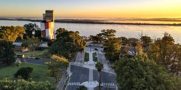La costanera es uno de los lugares elegidos por los rosarinos