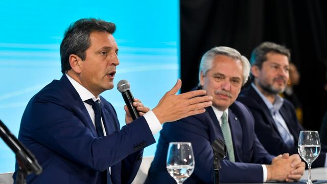 El ministro de Economía, Sergio Massa, se refirió a los aumentos en las prepagas que autorizó el Gobierno y se puso del lado de Cristina Kirchner.