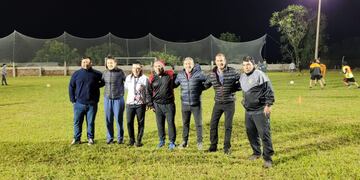 Realizaron clínica de fútbol en Colonia Victoria.