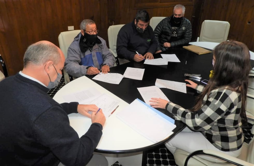 Sporting recibió tierras en comodato