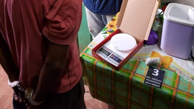 Detienen en Oberá a un joven por presunta venta de estupefacientes.