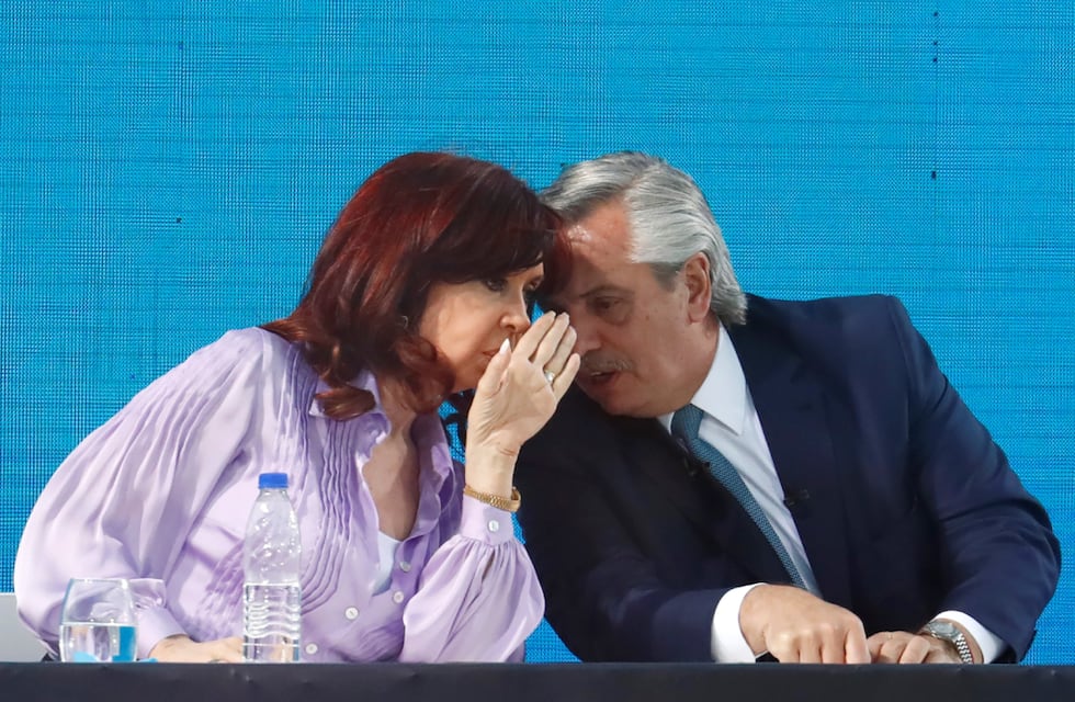 Economistas analizan lo que viene: sin acuerdo político, no habrá ministro que pueda estabilizar