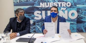 El intendente Walter Vuoto y el Ministro de Desarrollo Territorial y Hábitat de la Nación, firmaron un convenio para la construcción de 132 viviendas
