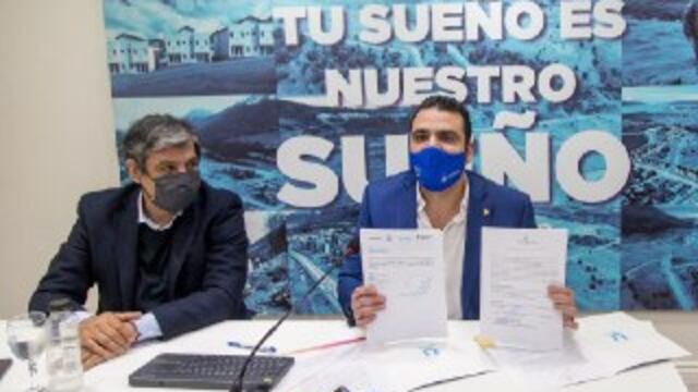 El intendente Walter Vuoto y el Ministro de Desarrollo Territorial y Hábitat de la Nación, firmaron un convenio para la construcción de 132 viviendas