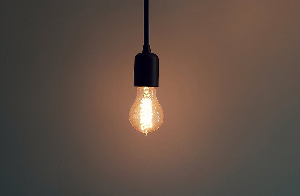Epec: dos populosos barrios de la ciudad de Córdoba sufren largos cortes de luz este viernes