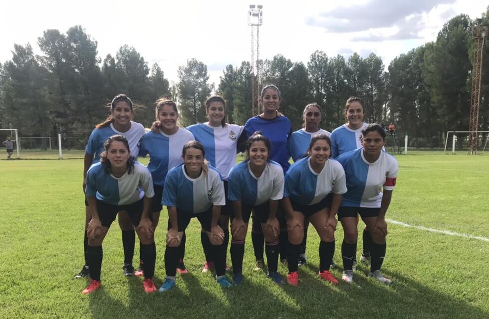 Fútbol Femenino: con un empate Base Naval terminó un buen torneo en la Liga del Sur