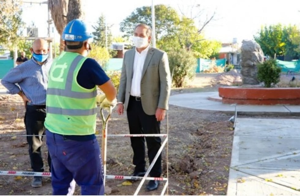 Maipú remodelará la plaza del barrio AOMA en Russell