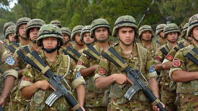 Se realizó el acto por el 143º aniversario de la Infantería de Marina