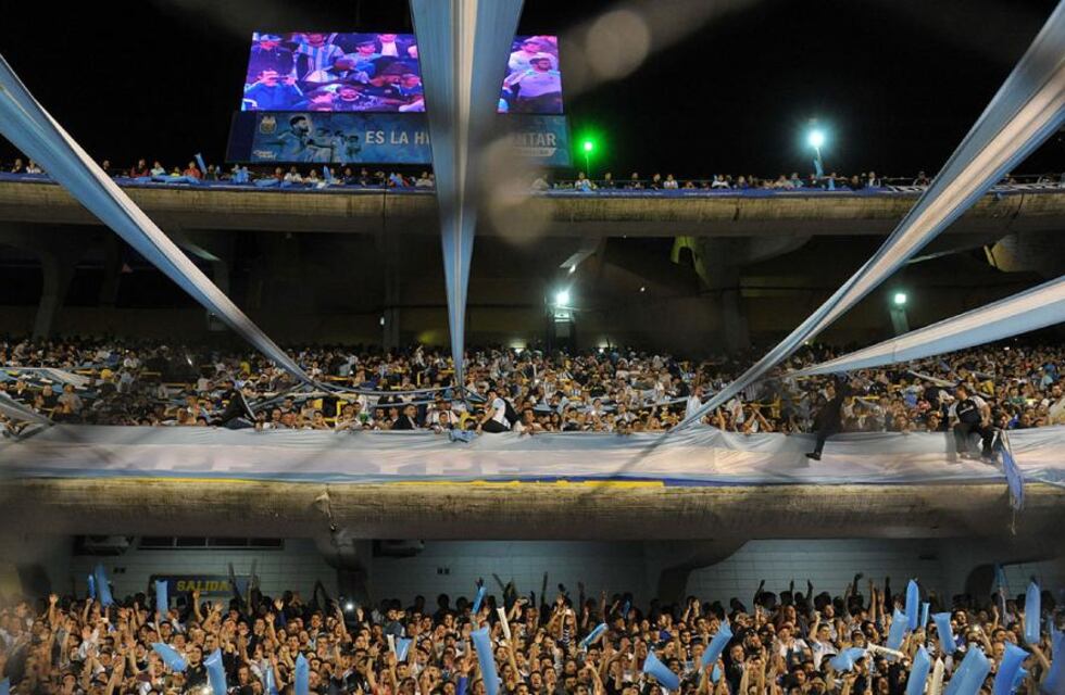Vacunas, PCR negativo y declaración jurada: los puntos clave para la vuelta del público a los estadios